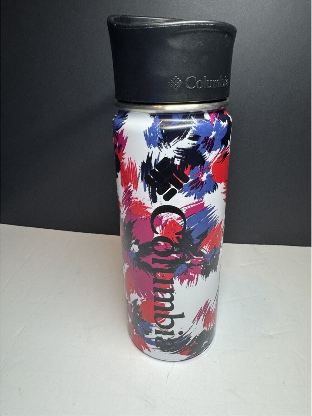 Columbia Stainless Steel Double-Wall Vacuum Bottle 18 oz Multi Color Floral